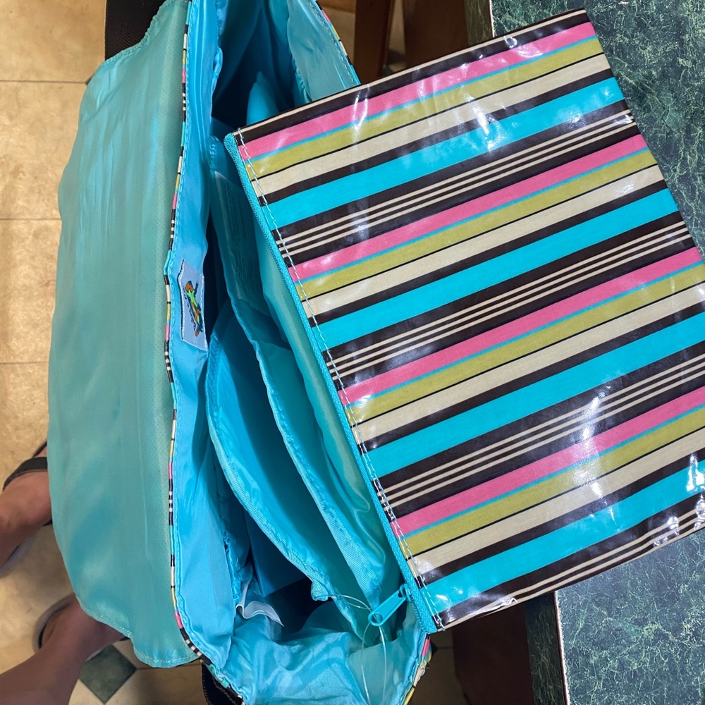 Diaper bag pet and smoke free home